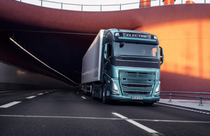 444-Nebim-Volvo-Trucks-FH_Electric_1_cleanup